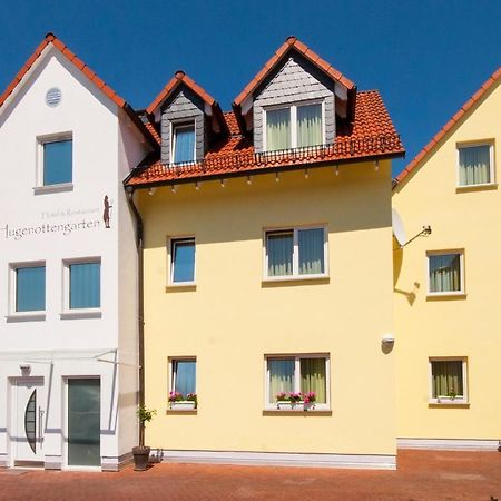 Hotel & Restaurant Hugenottengarten Friedrichsdorf Exterior foto